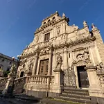 Le Palme Tra Taormina E Catania *