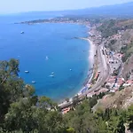 Le Palme Tra Taormina E Catania Casa vacanze *