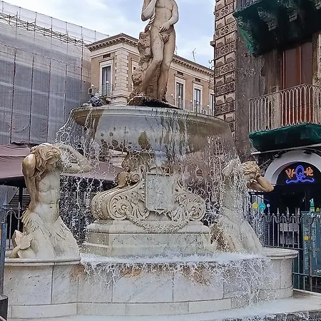 Le Palme Tra Taormina E Catania 別荘 *