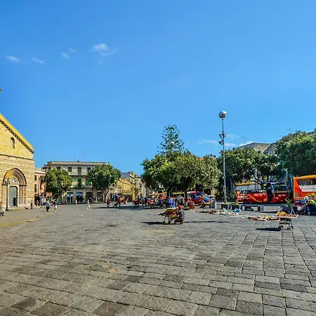 Le Palme Tra Taormina E Catania 別荘 *