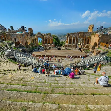 Casa vacanze Le Palme Tra Taormina E Catania *